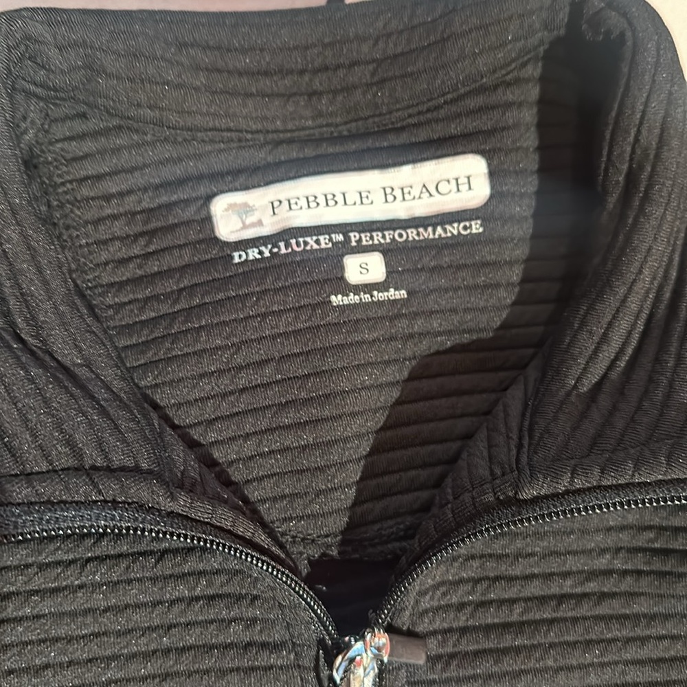 New workout sweater - Picture 2 of 3